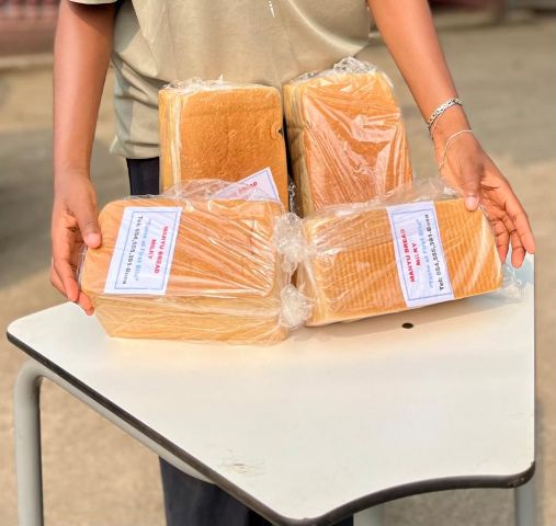 fc18c555-75e8-4e82-bf6d-f1c711480e65 (1) Buy Milk bread 1k